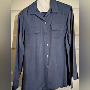 Dress Barn small women's button down shirt long sleeve